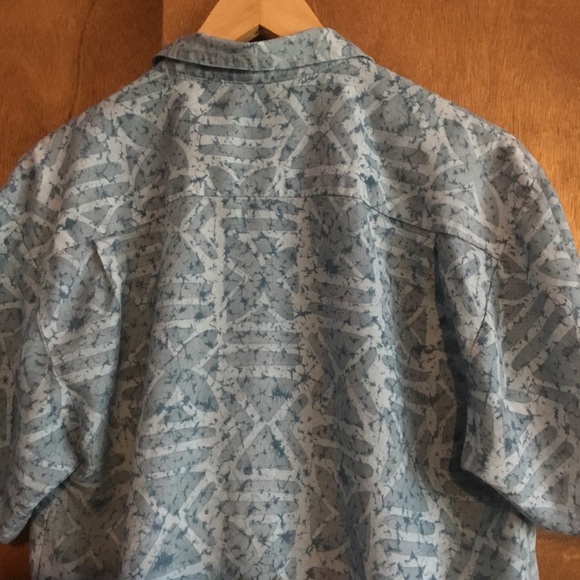 Surf Shirt - Picture 4 of 6